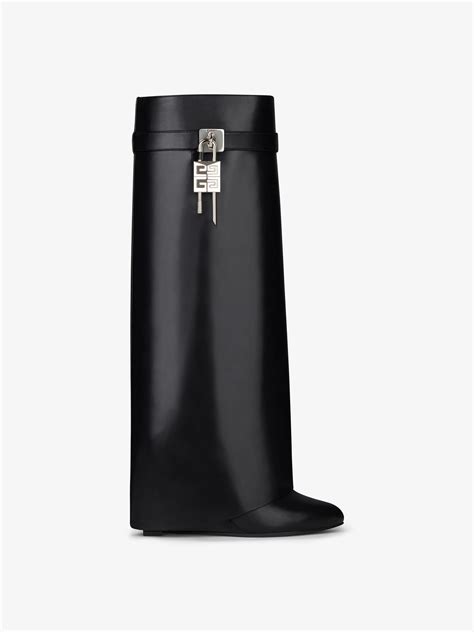 botte givenchy shark